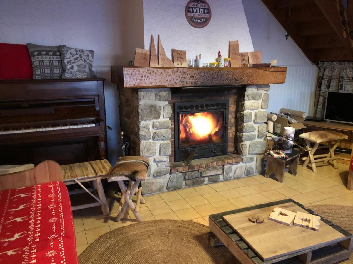Le Chalet De La Goutte Saint-Appolinaire  Εξωτερικό φωτογραφία